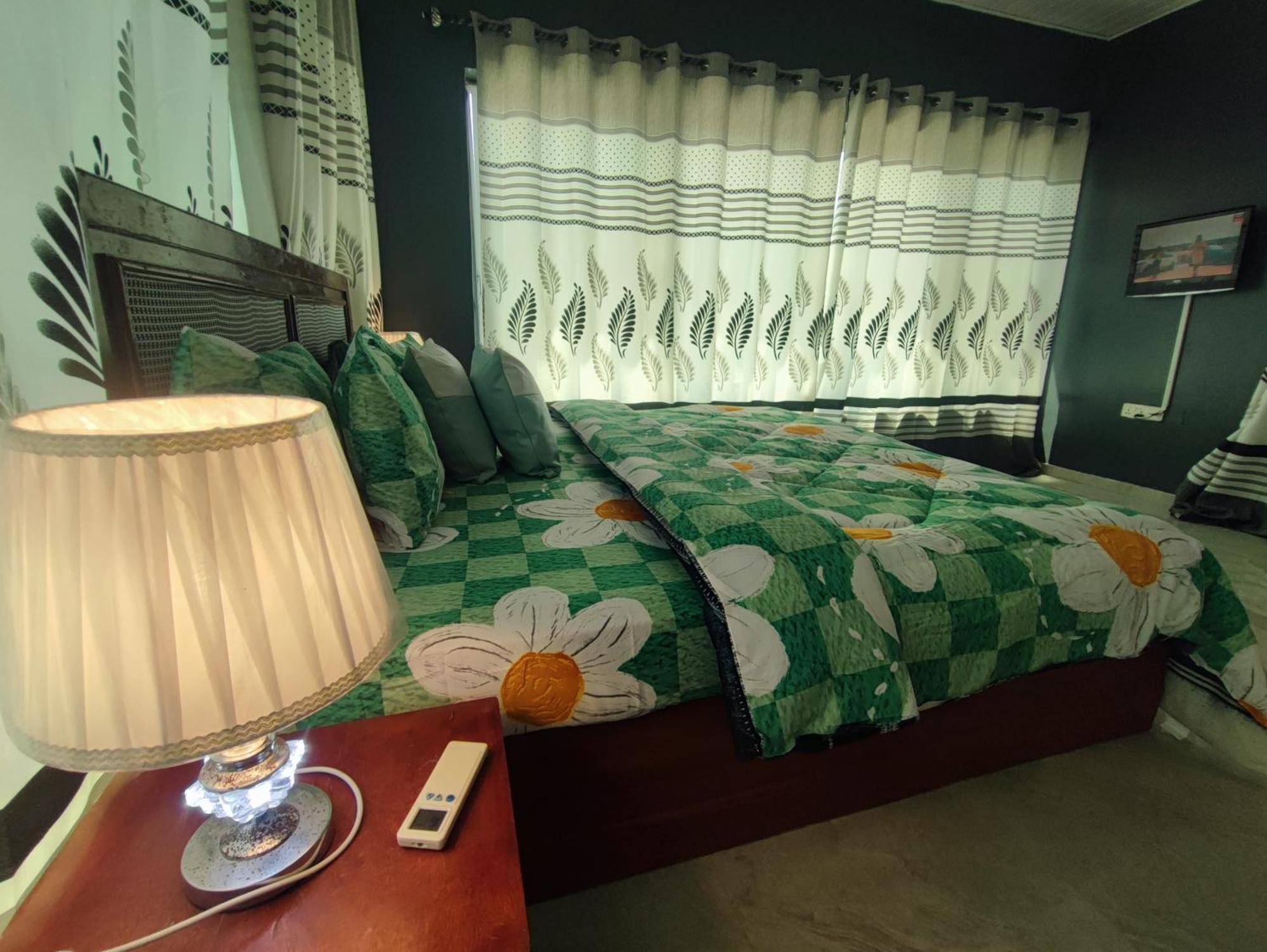 Hotel Ellisa Hospitality And Spa Akra Zewnętrze zdjęcie
