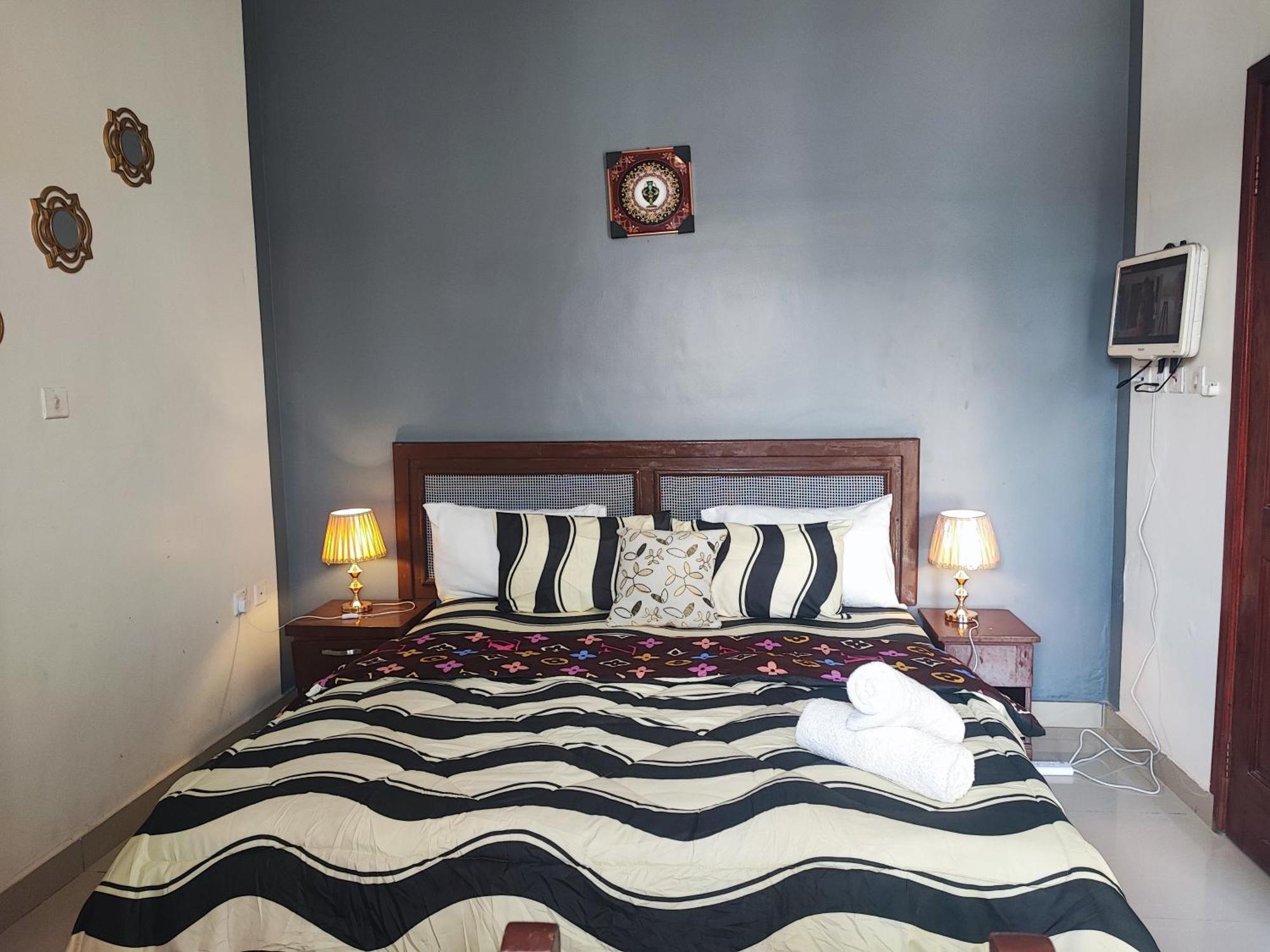 Hotel Ellisa Hospitality And Spa Akra Zewnętrze zdjęcie